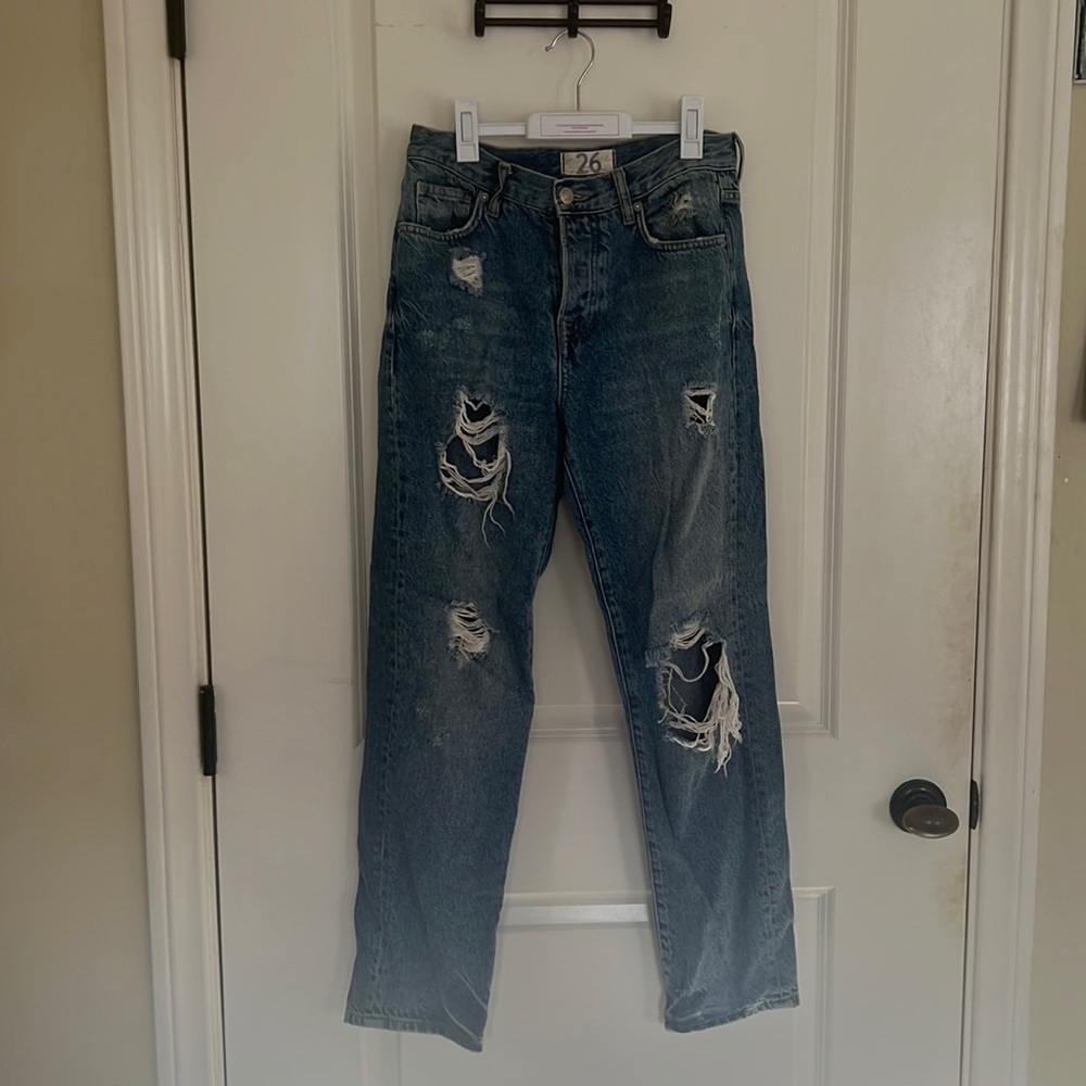 Free People Straight Cut Ripped Denim⚡️